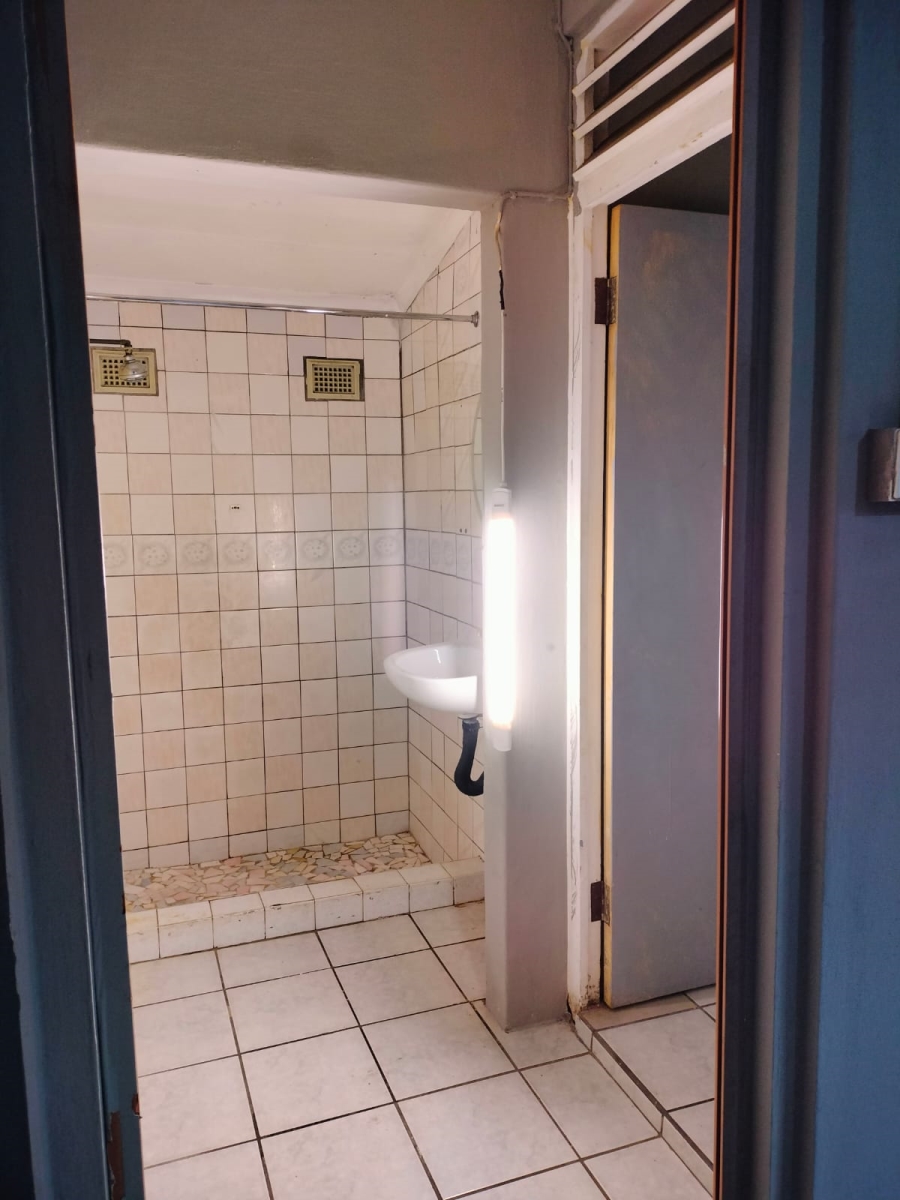 To Let 1 Bedroom Property for Rent in Kildare KwaZulu-Natal