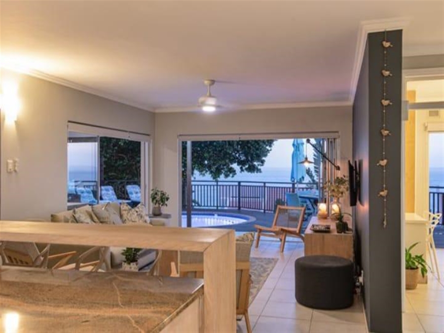 To Let 4 Bedroom Property for Rent in Shakas Rock KwaZulu-Natal