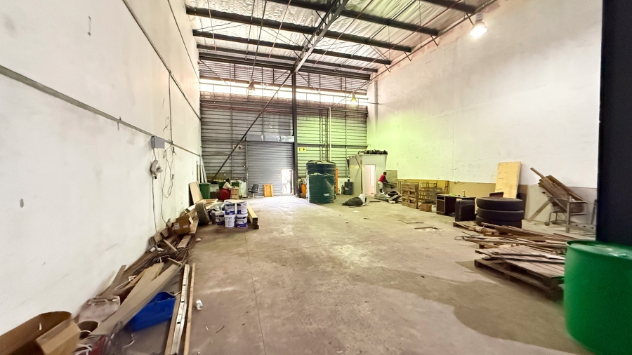 To Let commercial Property for Rent in Briardene KwaZulu-Natal