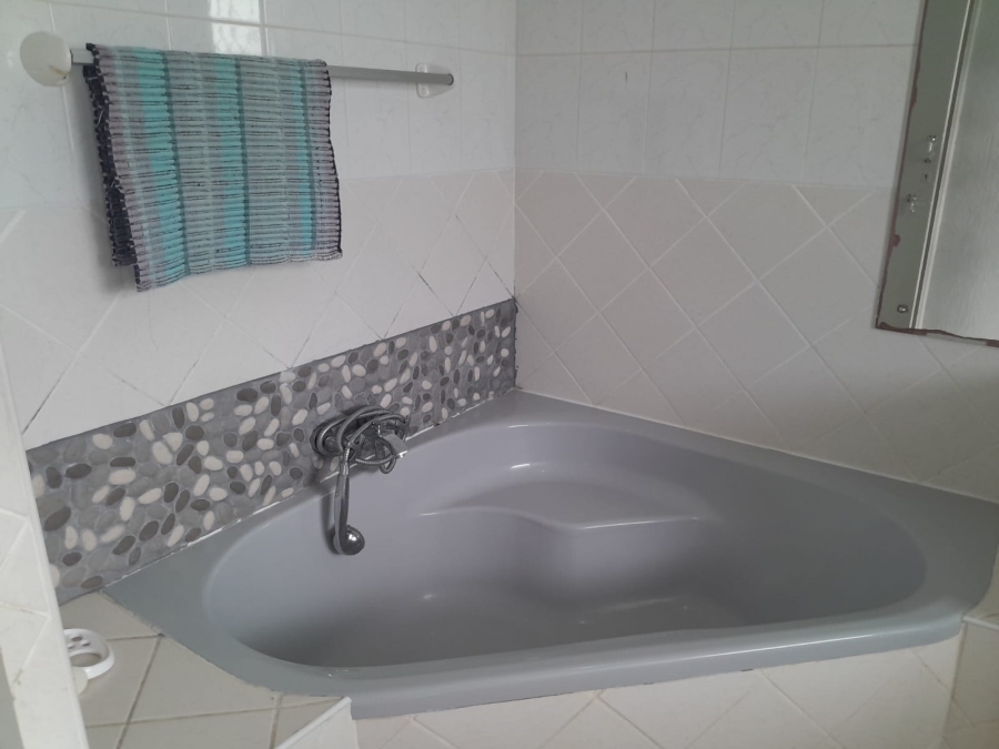 2 Bedroom Property for Sale in Margate North Beach KwaZulu-Natal