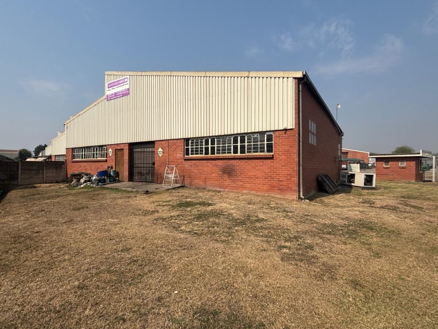 Commercial Property for Sale in Mkondeni KwaZulu-Natal