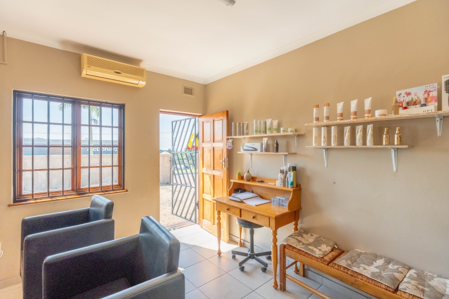 Commercial Property for Sale in Hatton Estate KwaZulu-Natal