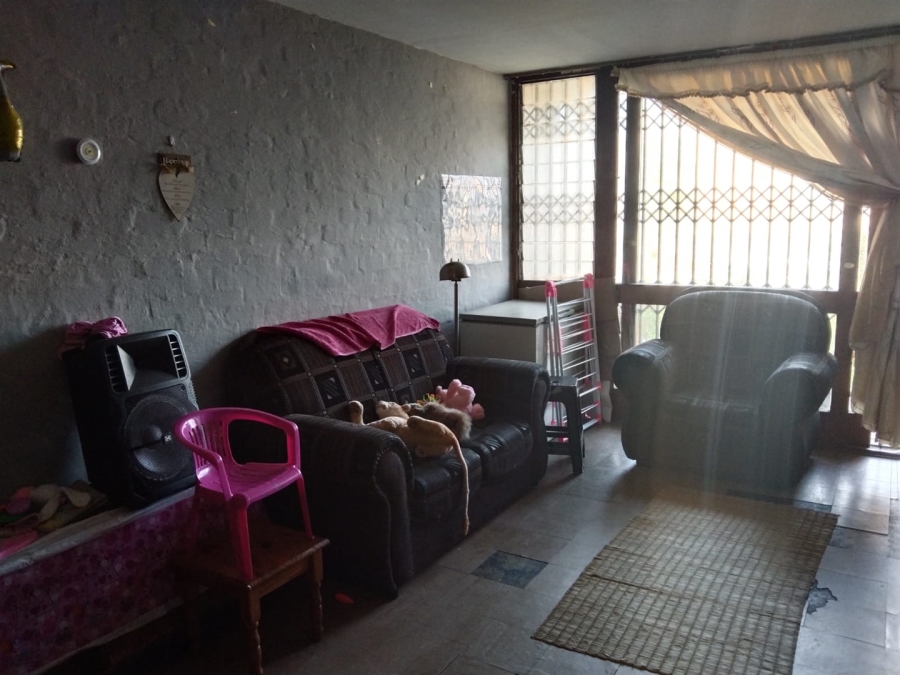 2 Bedroom Property for Sale in Amanzimtoti KwaZulu-Natal