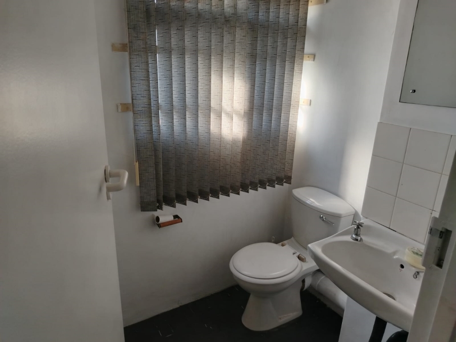 To Let commercial Property for Rent in Westmead KwaZulu-Natal