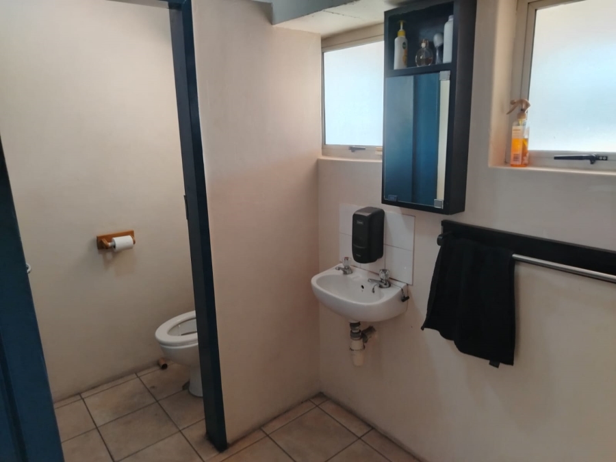 To Let commercial Property for Rent in Westmead KwaZulu-Natal