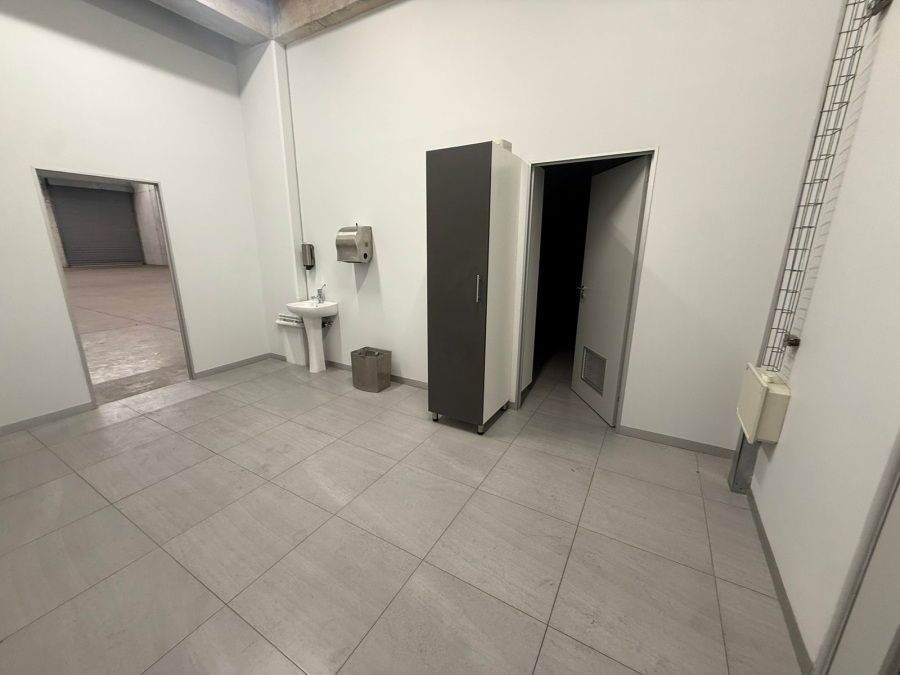 Commercial Property for Sale in Broadlands KwaZulu-Natal