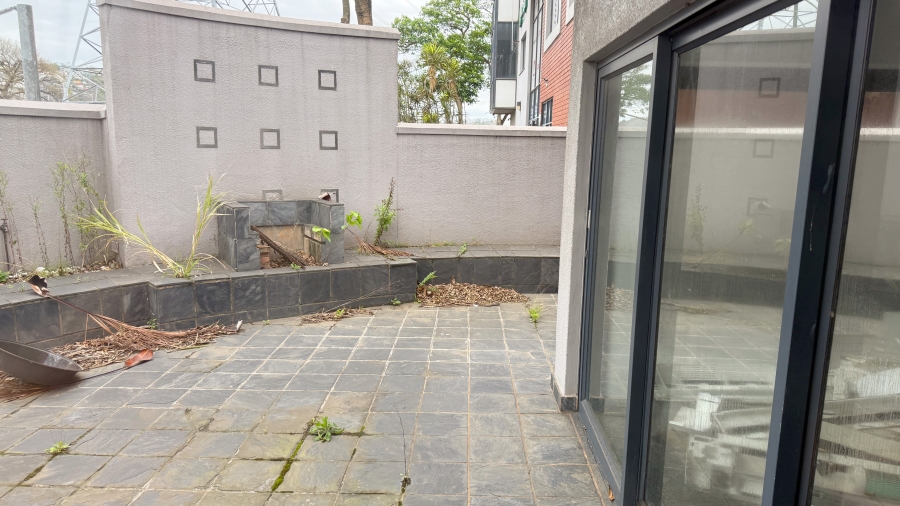 To Let commercial Property for Rent in Springfield KwaZulu-Natal