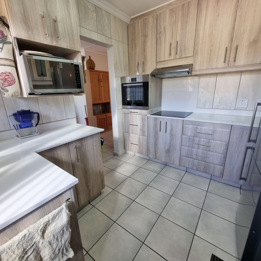 3 Bedroom Property for Sale in Pennington KwaZulu-Natal