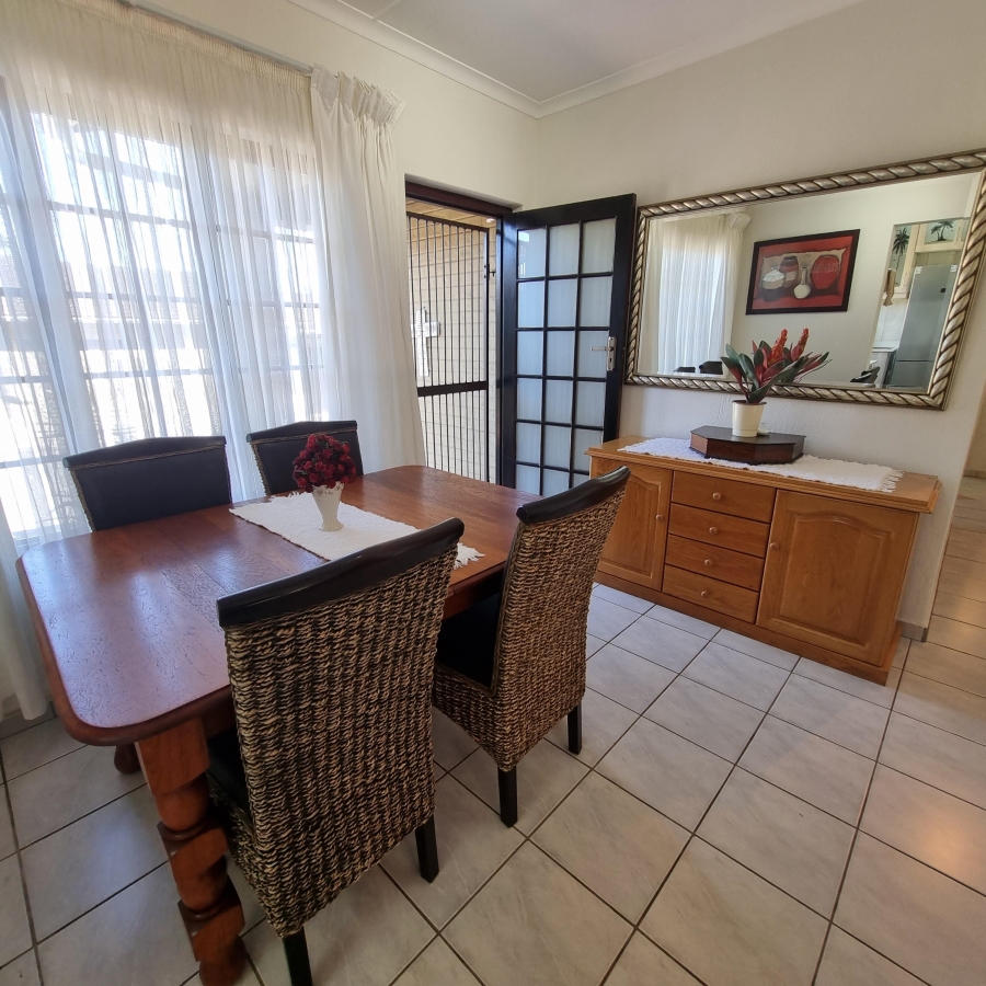 3 Bedroom Property for Sale in Pennington KwaZulu-Natal