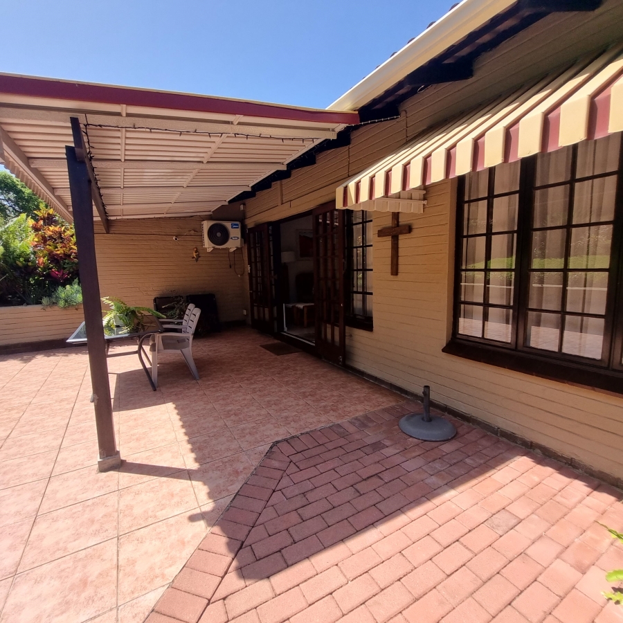 3 Bedroom Property for Sale in Pennington KwaZulu-Natal