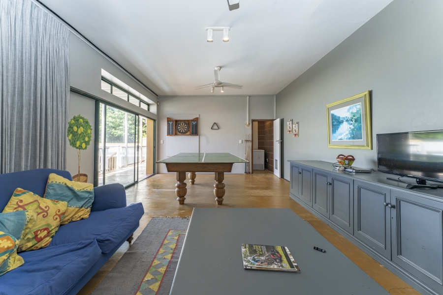 6 Bedroom Property for Sale in Prince