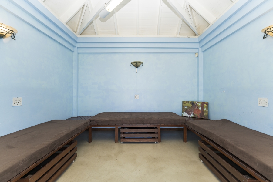 6 Bedroom Property for Sale in Prince