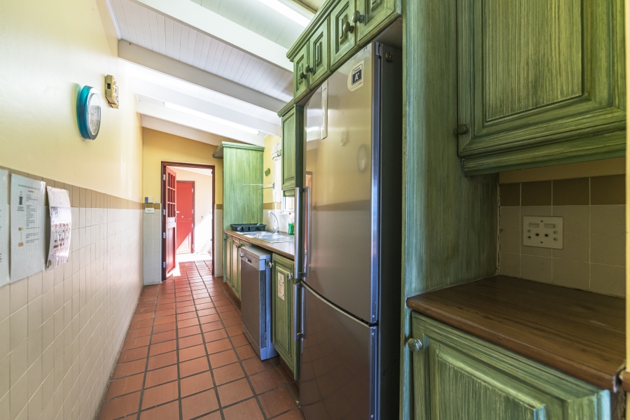 6 Bedroom Property for Sale in Prince