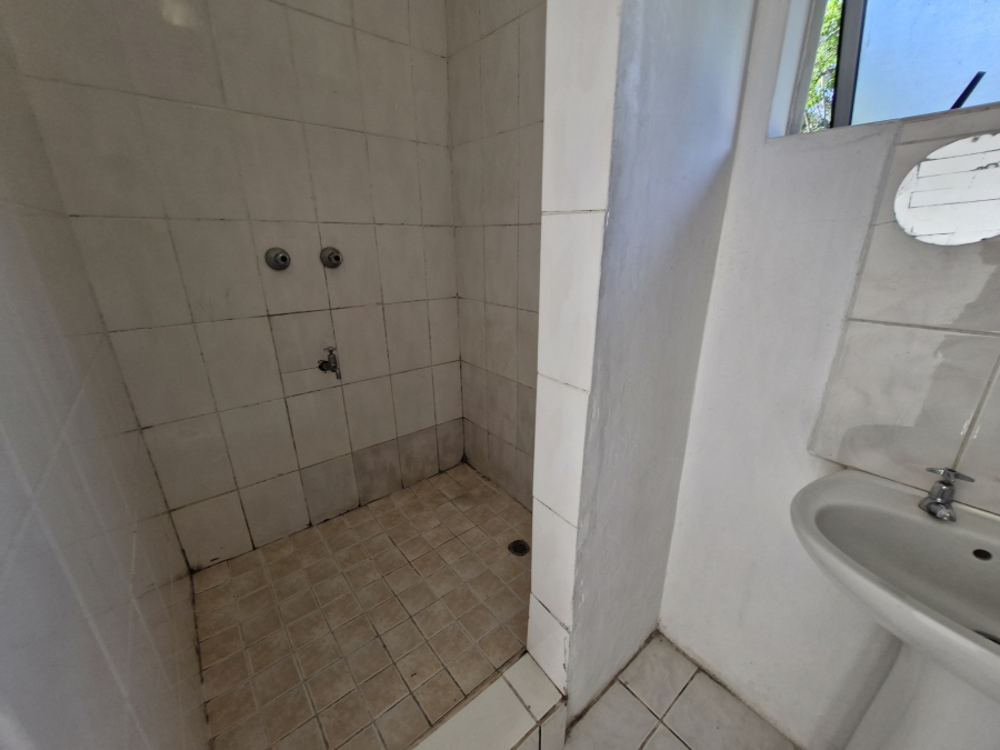 To Let 1 Bedroom Property for Rent in Hillary KwaZulu-Natal