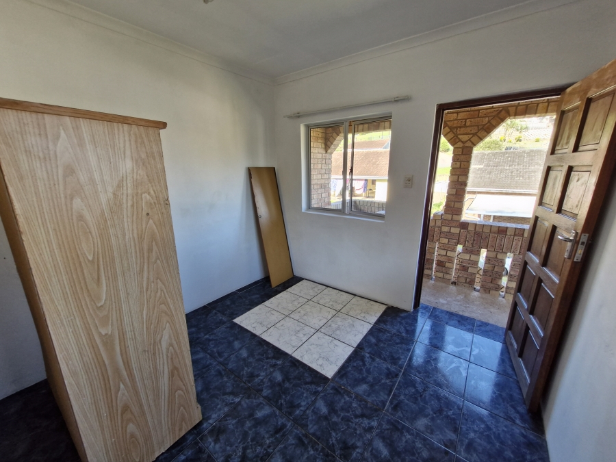 To Let 1 Bedroom Property for Rent in Hillary KwaZulu-Natal