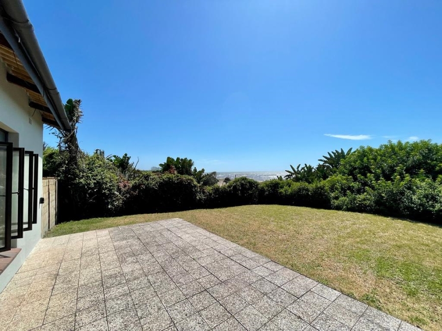6 Bedroom Property for Sale in Tugela Mouth KwaZulu-Natal