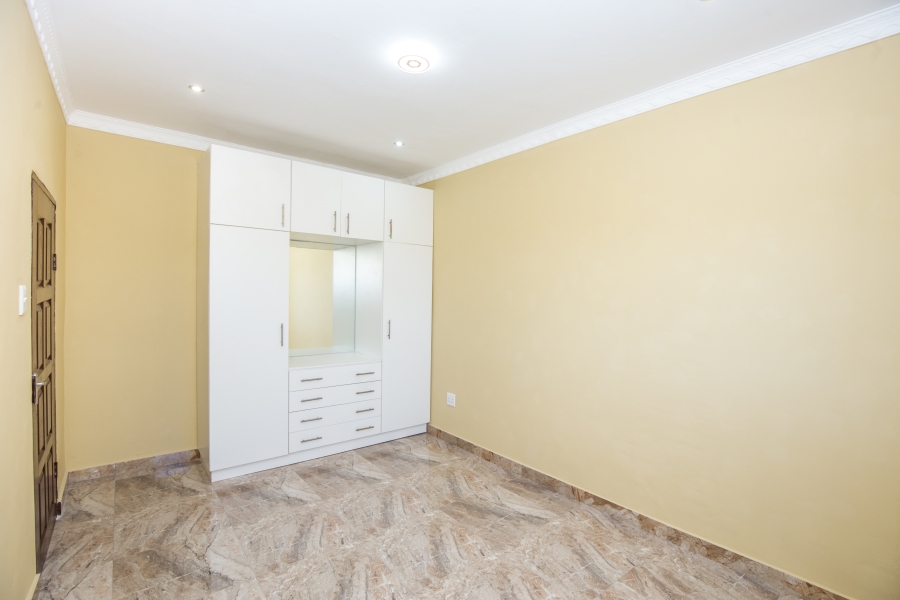 23 Bedroom Property for Sale in Brighton Beach KwaZulu-Natal