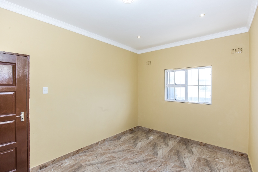 23 Bedroom Property for Sale in Brighton Beach KwaZulu-Natal