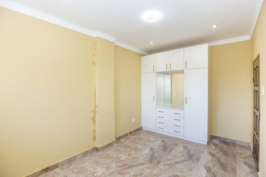 23 Bedroom Property for Sale in Brighton Beach KwaZulu-Natal