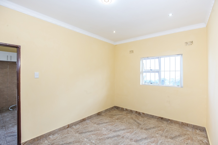 23 Bedroom Property for Sale in Brighton Beach KwaZulu-Natal