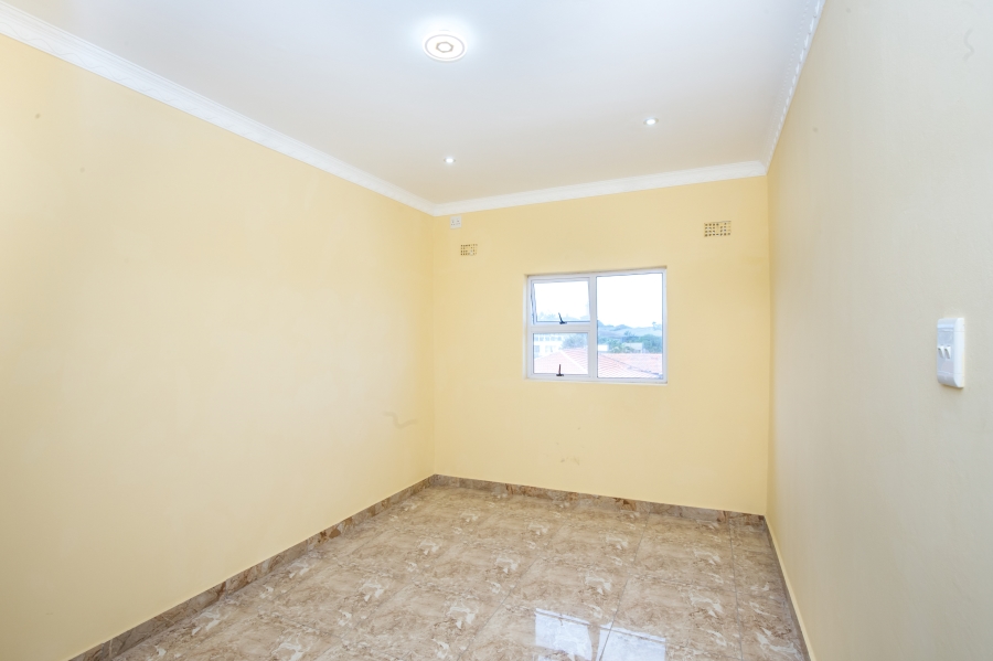 23 Bedroom Property for Sale in Brighton Beach KwaZulu-Natal