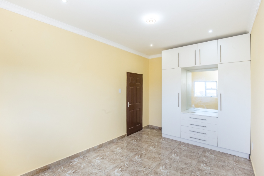 23 Bedroom Property for Sale in Brighton Beach KwaZulu-Natal