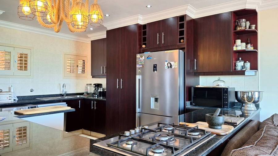 3 Bedroom Property for Sale in Amanzimtoti KwaZulu-Natal