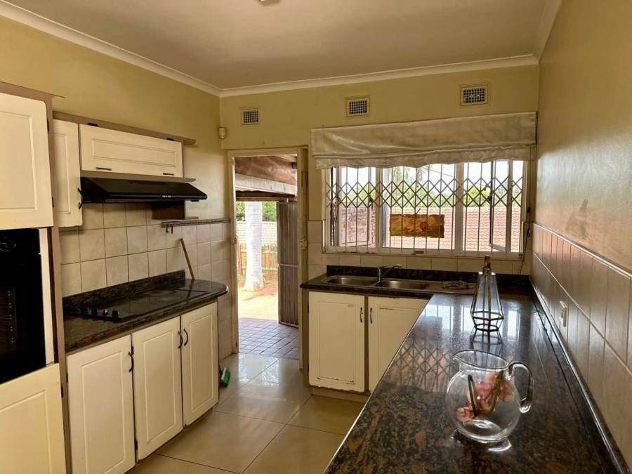 4 Bedroom Property for Sale in Sunningdale KwaZulu-Natal