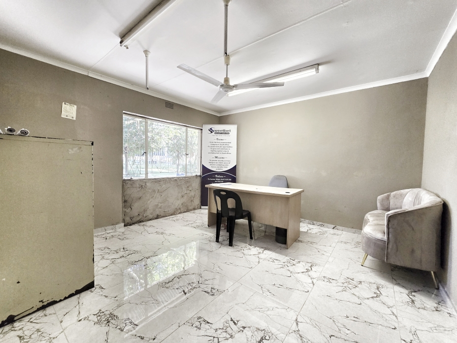 Commercial Property for Sale in Melmoth KwaZulu-Natal