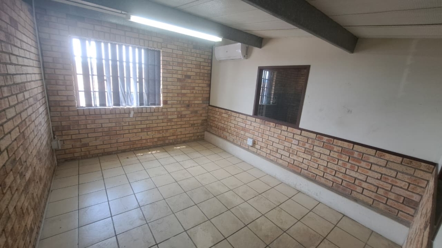 To Let commercial Property for Rent in Richards Bay KwaZulu-Natal