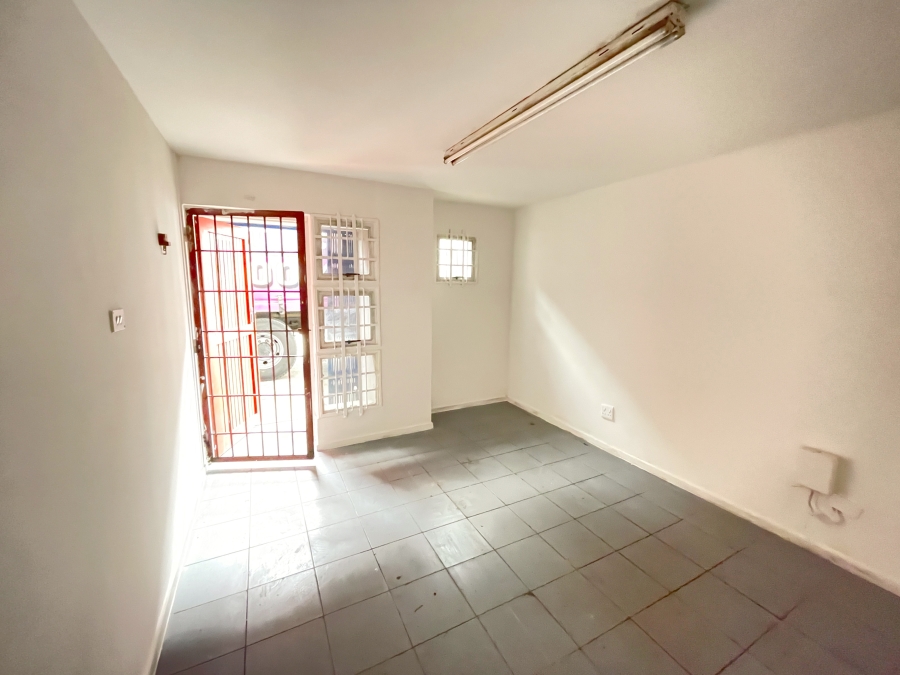 To Let commercial Property for Rent in Springfield KwaZulu-Natal