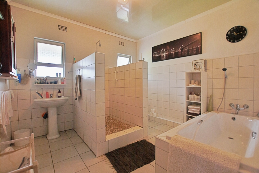 3 Bedroom Property for Sale in Mtwalume KwaZulu-Natal