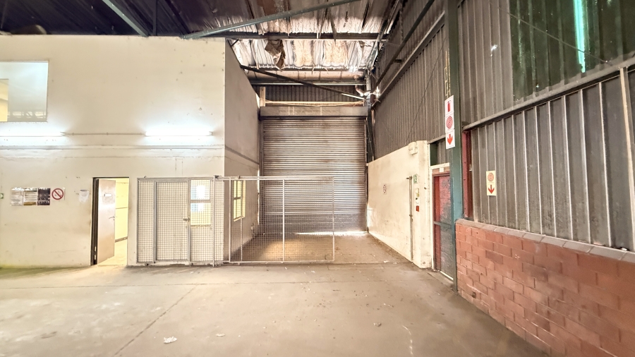 To Let commercial Property for Rent in Red Hill KwaZulu-Natal