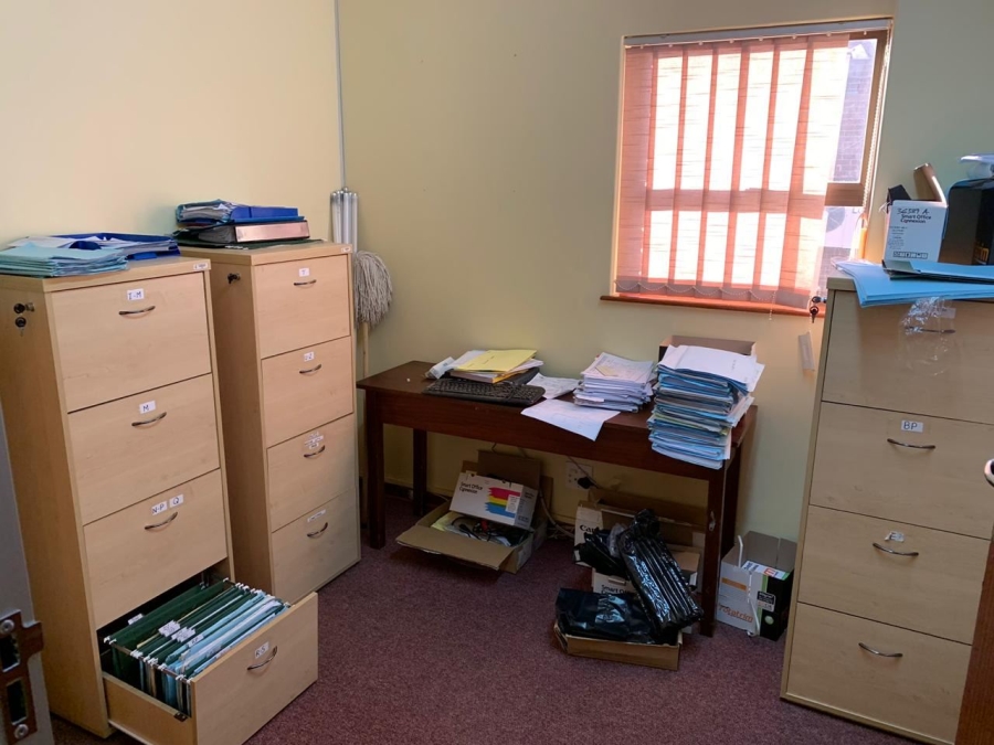 Commercial Property for Sale in Clarendon KwaZulu-Natal