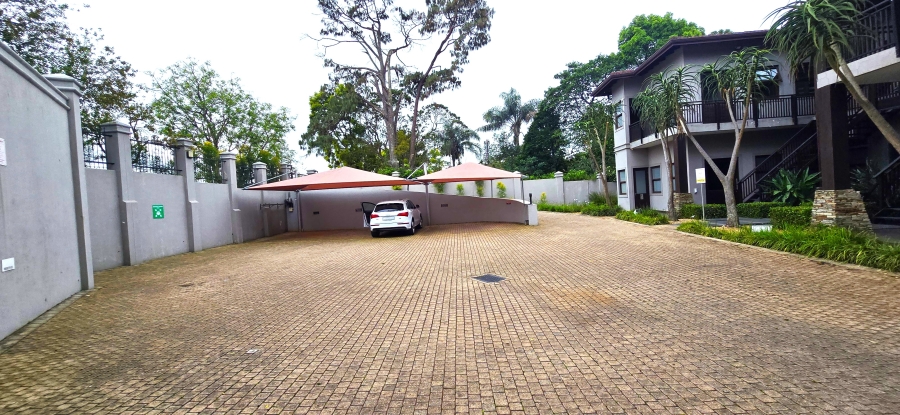 To Let commercial Property for Rent in Kloof KwaZulu-Natal