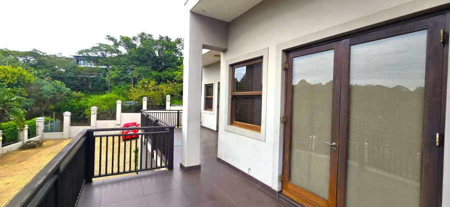 To Let commercial Property for Rent in Kloof KwaZulu-Natal