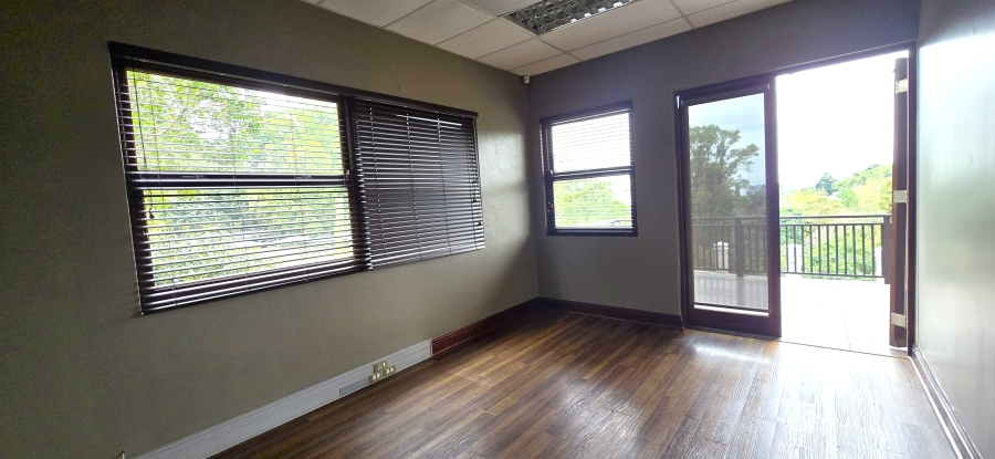 To Let commercial Property for Rent in Kloof KwaZulu-Natal