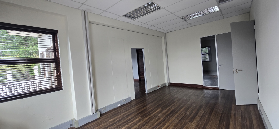 To Let commercial Property for Rent in Kloof KwaZulu-Natal