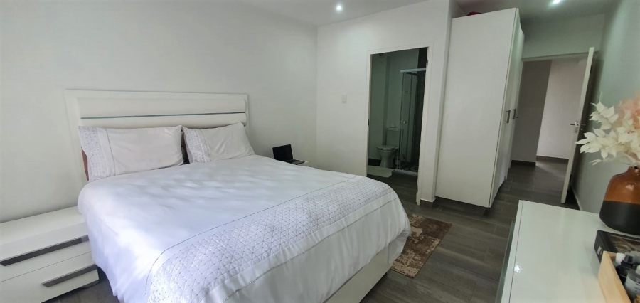 To Let 3 Bedroom Property for Rent in Durban North KwaZulu-Natal