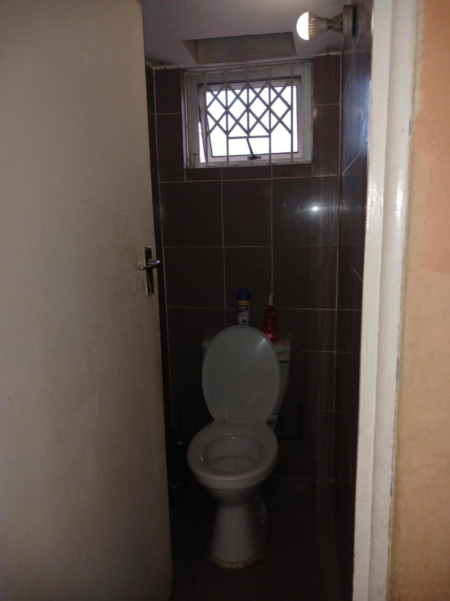 2 Bedroom Property for Sale in Umbilo KwaZulu-Natal