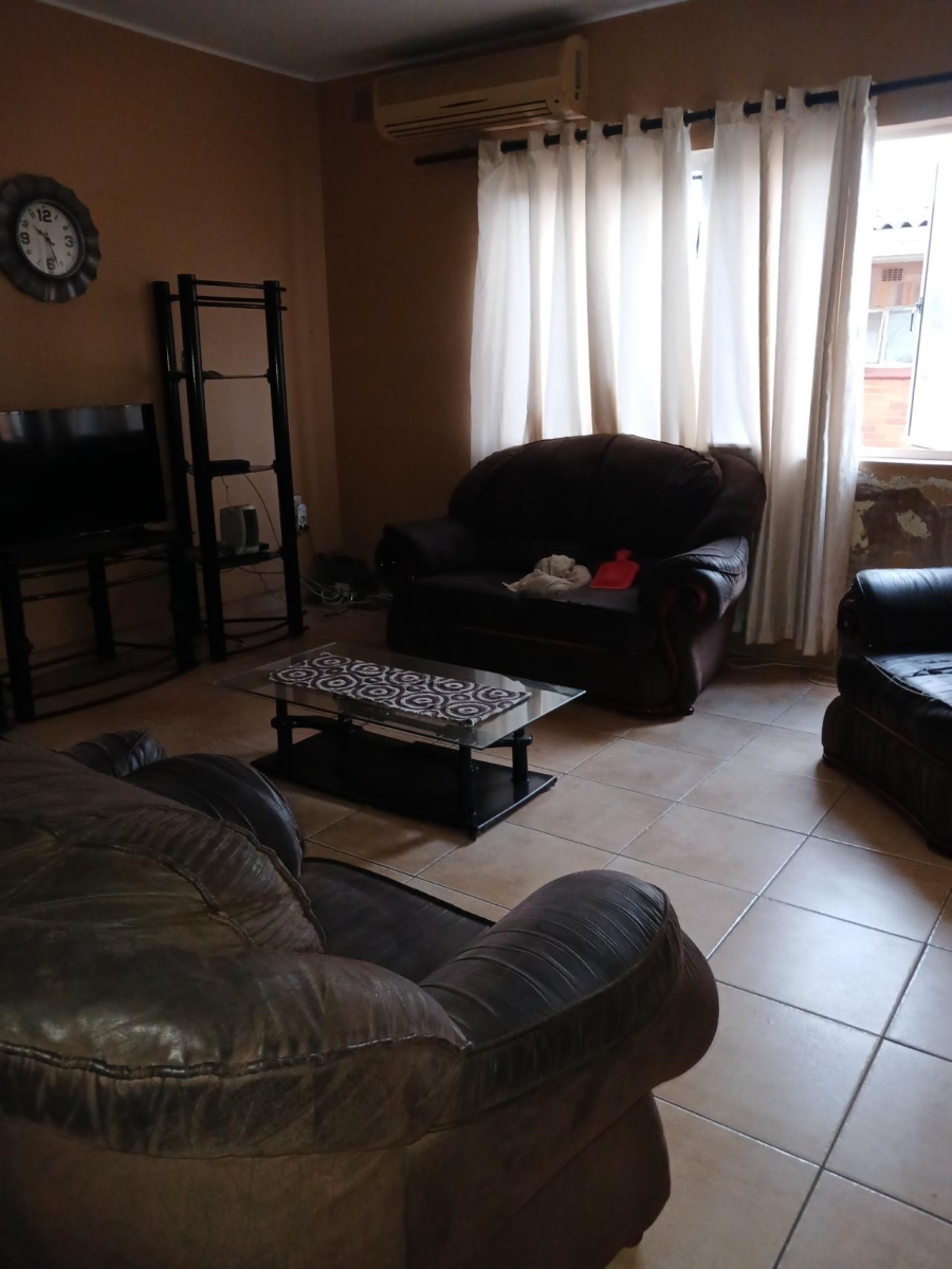 2 Bedroom Property for Sale in Umbilo KwaZulu-Natal