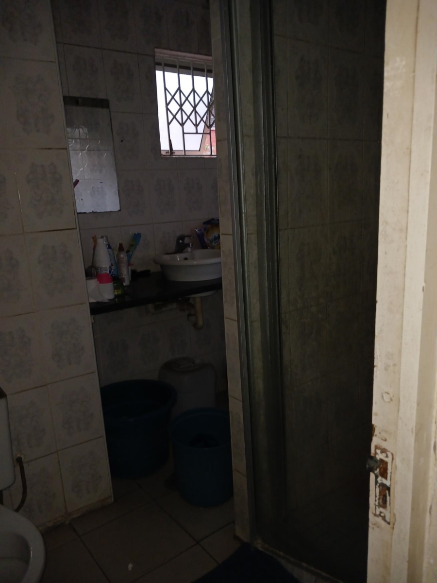 2 Bedroom Property for Sale in Umbilo KwaZulu-Natal