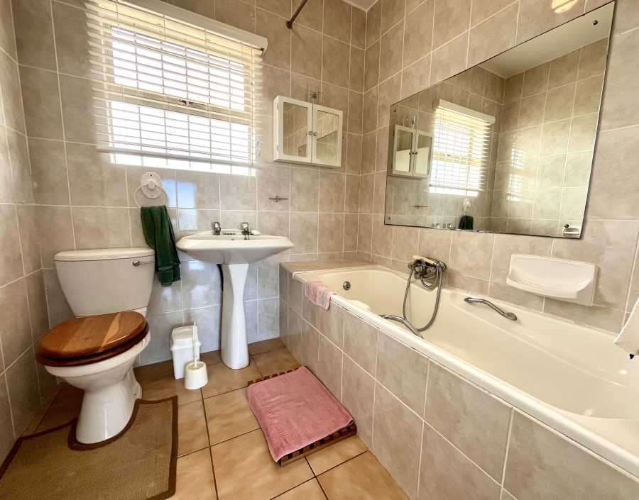 3 Bedroom Property for Sale in Sheffield Beach KwaZulu-Natal