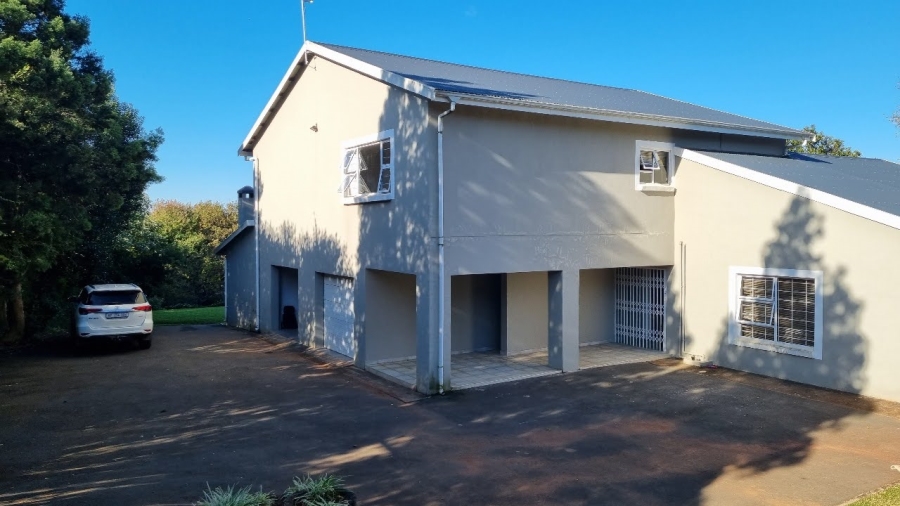 5 Bedroom Property for Sale in Mountain Homes KwaZulu-Natal