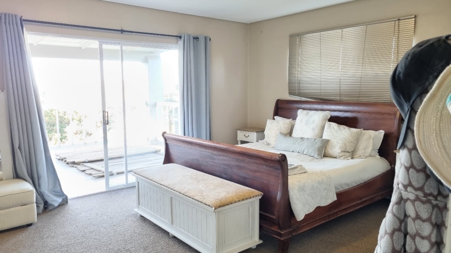 5 Bedroom Property for Sale in Mountain Homes KwaZulu-Natal