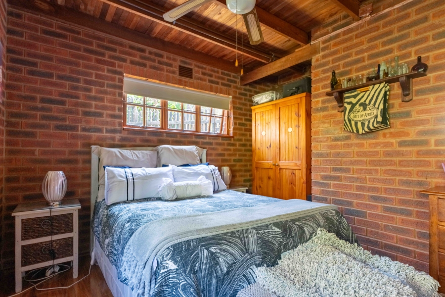 2 Bedroom Property for Sale in Pennington KwaZulu-Natal