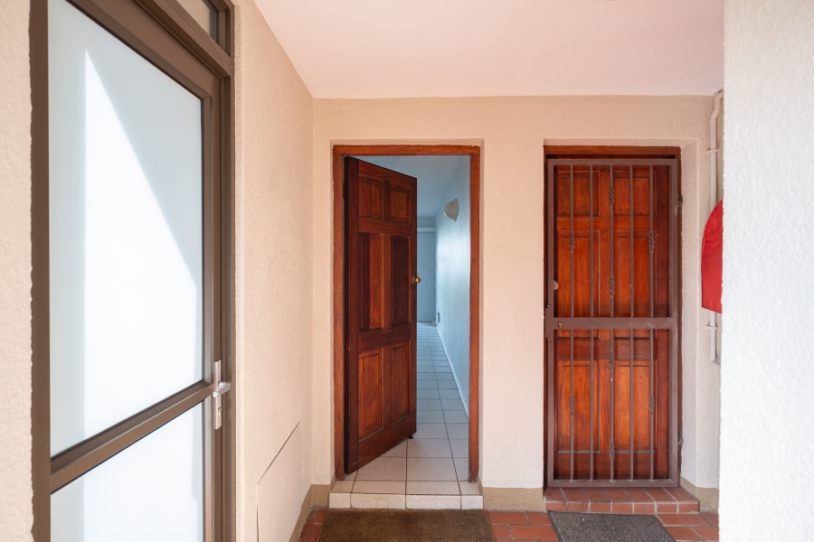 To Let 2 Bedroom Property for Rent in Umhlanga KwaZulu-Natal