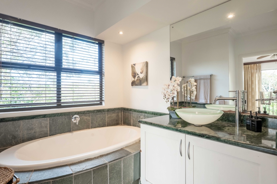 5 Bedroom Property for Sale in Selborne Golf Estate KwaZulu-Natal
