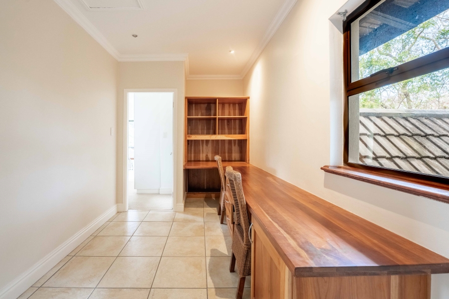 5 Bedroom Property for Sale in Selborne Golf Estate KwaZulu-Natal