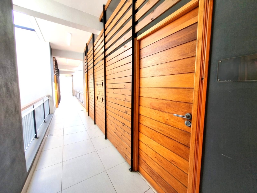 To Let 2 Bedroom Property for Rent in Umhlanga Ridge KwaZulu-Natal